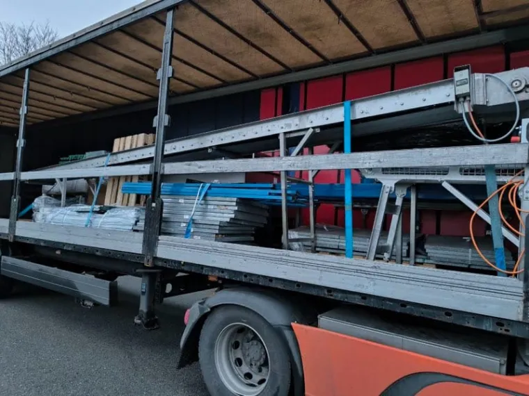 Transport industrial products (auction troostwijk) from NETHERLANDS to FRANCE (PARIS)