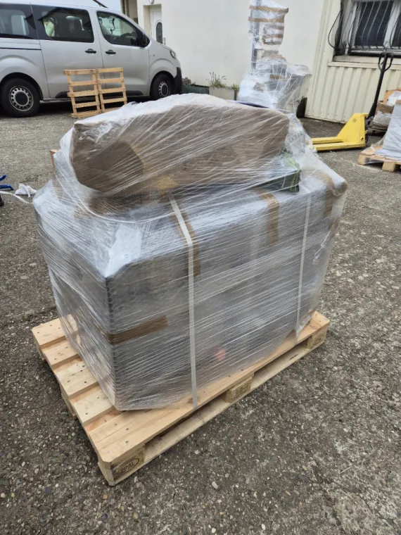 Packing and shipping your lot (INTERENCHERES) from VALENCE (FRANCE) to ROMA (ITALY)